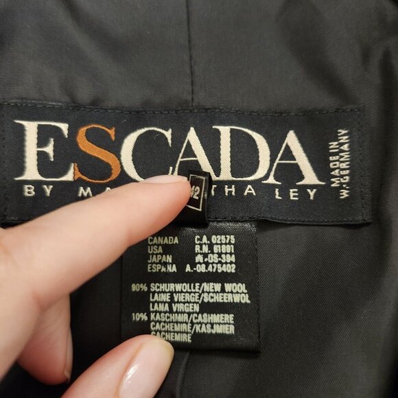 Escada by Margaretha Ley women's gray wool cashmere blazer in size 42 - Picture 5 of 10
